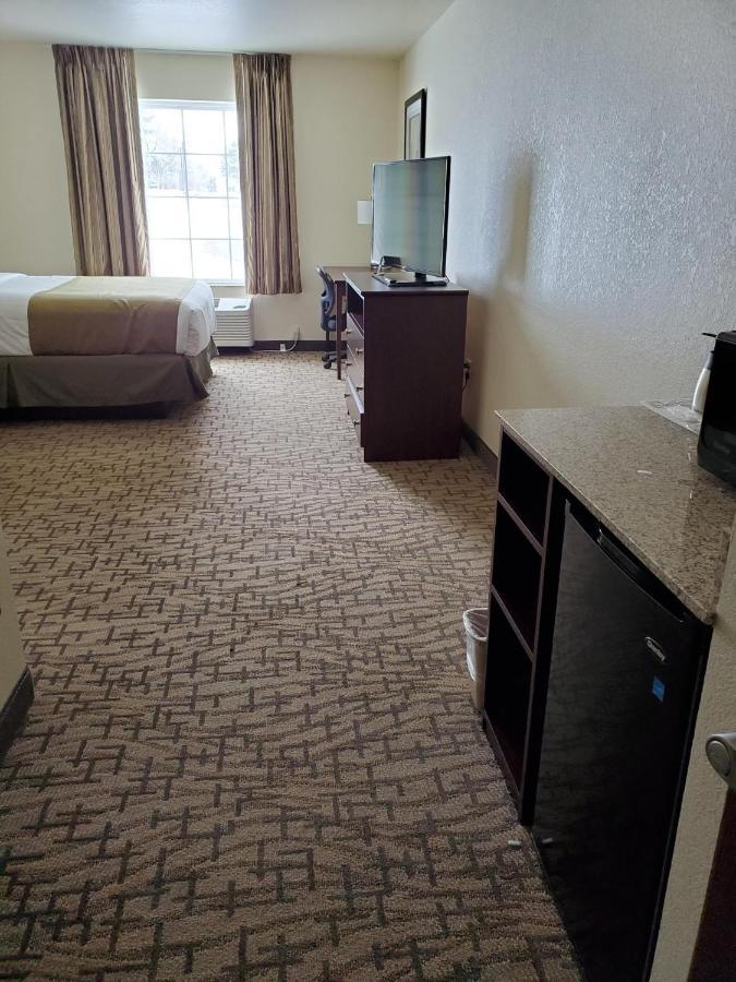 Cobblestone Inn & Suites - Barron Dış mekan fotoğraf