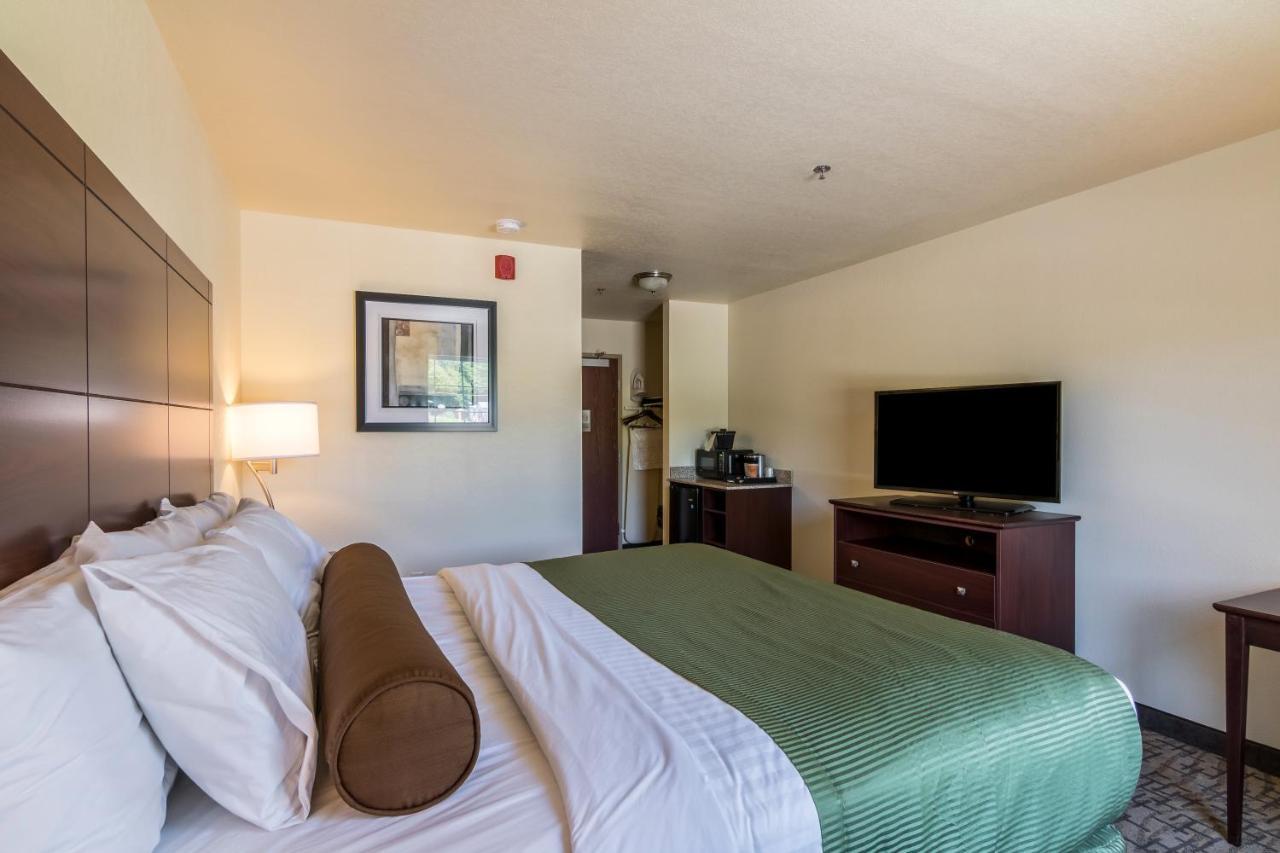 Cobblestone Inn & Suites - Barron Dış mekan fotoğraf