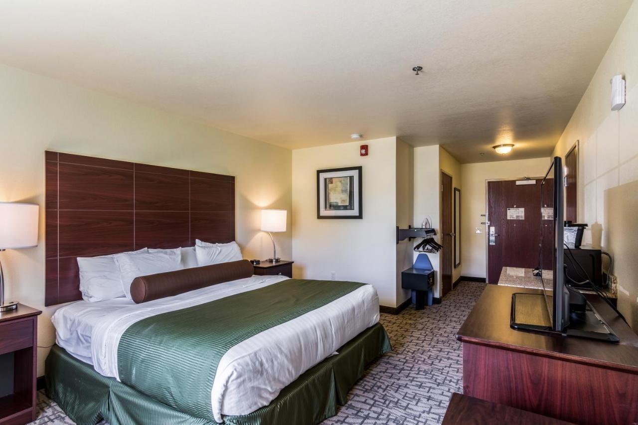 Cobblestone Inn & Suites - Barron Dış mekan fotoğraf