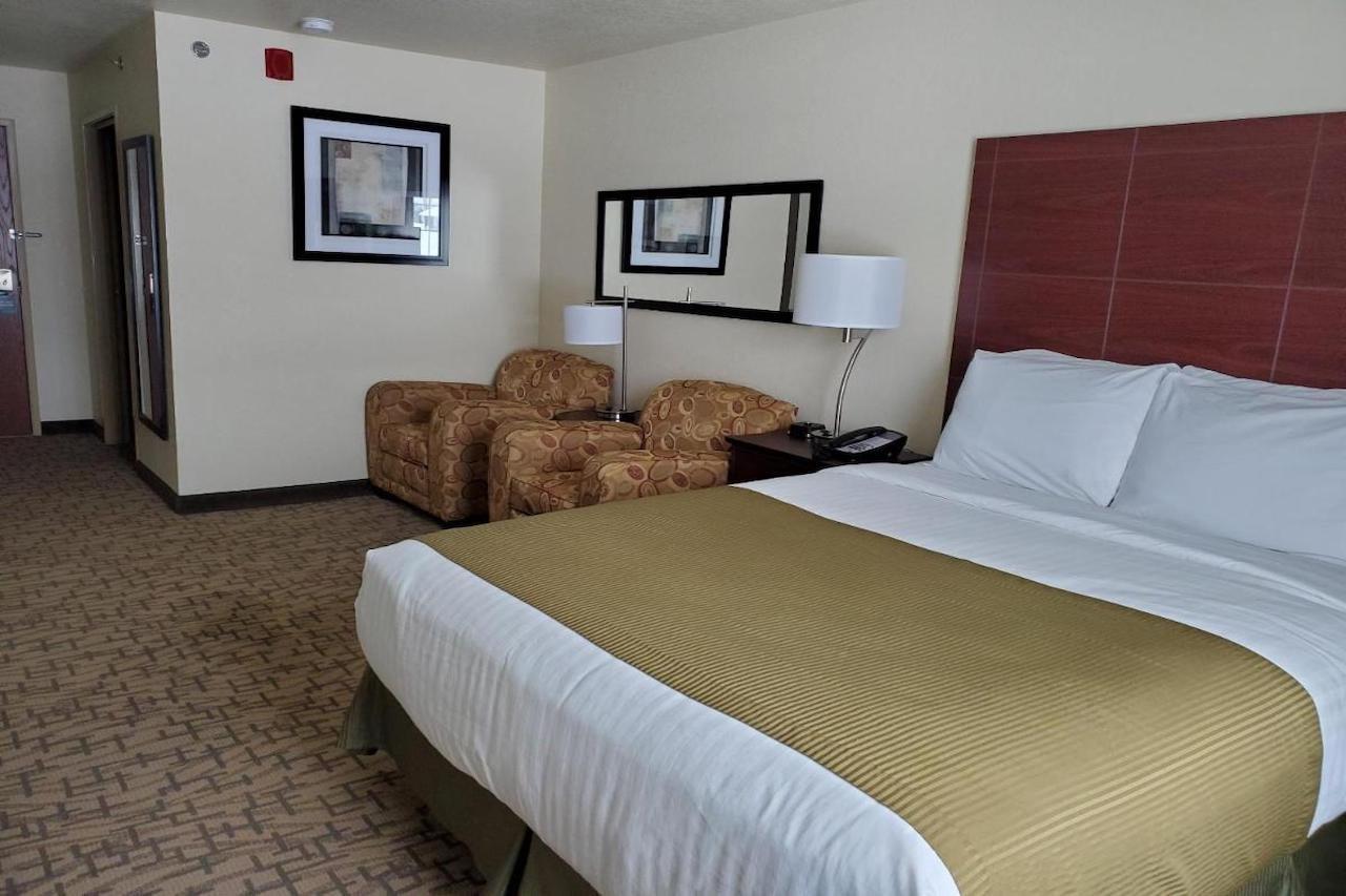 Cobblestone Inn & Suites - Barron Dış mekan fotoğraf